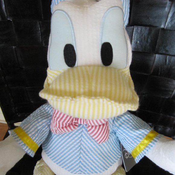 Disney Donald Duck Seer Sucker Plush - Picture 2 of 5